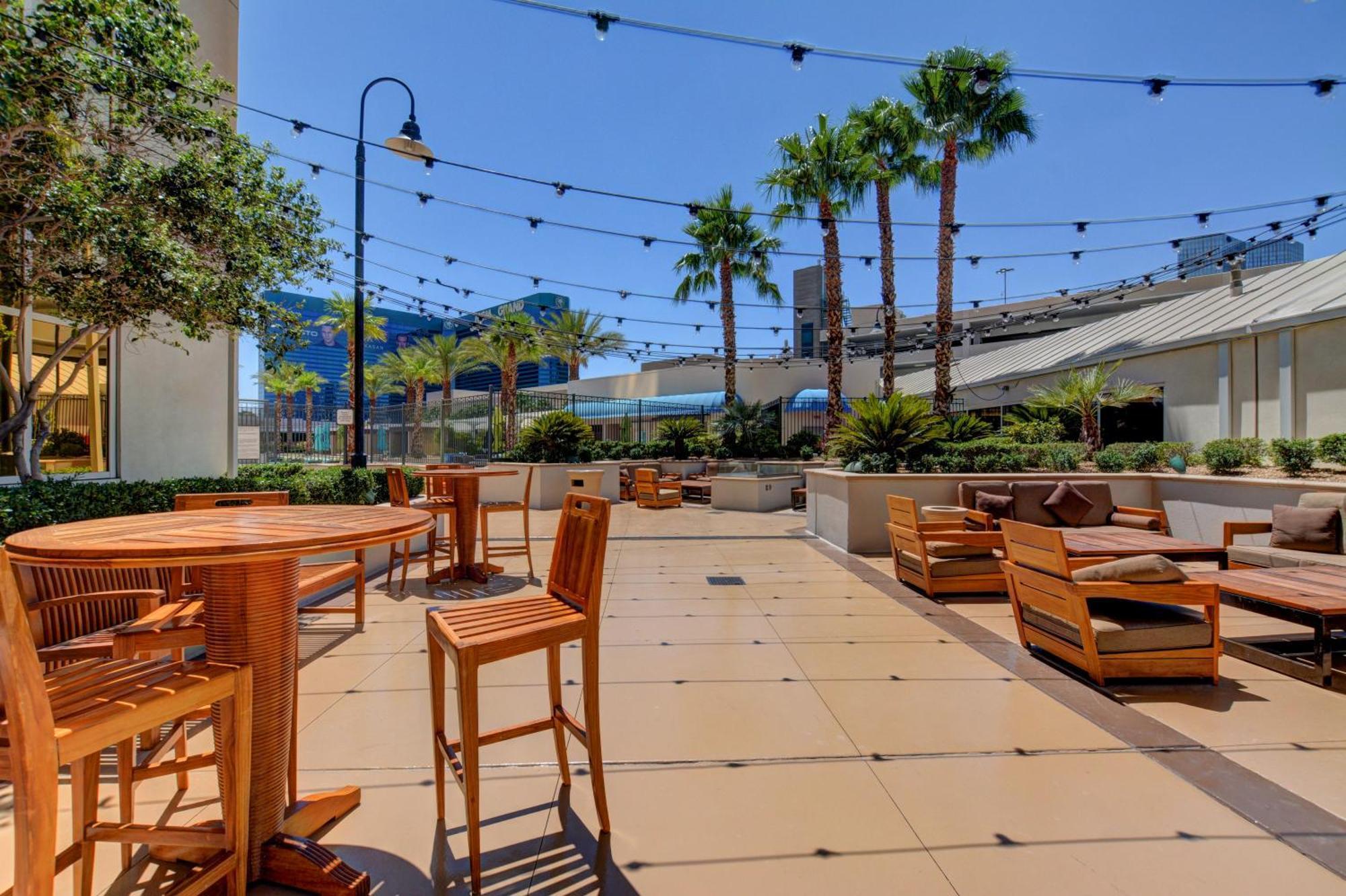 Premium Suite Mgm Signature High Flr Balcony Strip View 라스베이거스 외부 사진
